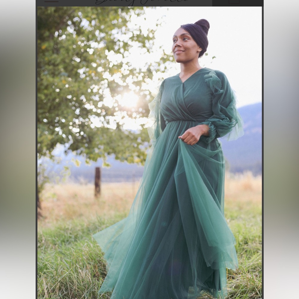 Dainty Jewell’s CHARMED TO MEET YOU